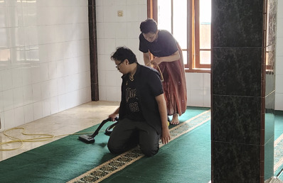 Bersih Bersih Masjid